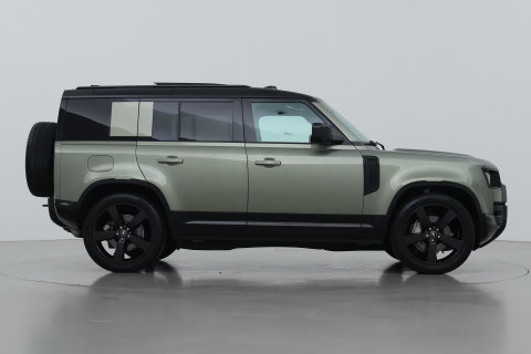 Land Rover Defender 110 2.0 P300e 110 X-Dynamic HSE | ACC | ClearSight | Trekhaak | Luchtvering | Panoramadak | Meridian Surround | 360° Camera | Ventilatie