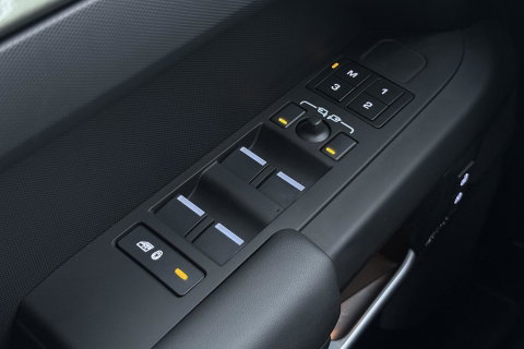 Land Rover Defender 110 2.0 P300e 110 X-Dynamic HSE | ACC | ClearSight | Trekhaak | Luchtvering | Panoramadak | Meridian Surround | 360° Camera | Ventilatie