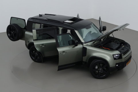 Land Rover Defender 110 2.0 P300e 110 X-Dynamic HSE | ACC | ClearSight | Trekhaak | Luchtvering | Panoramadak | Meridian Surround | 360° Camera | Ventilatie