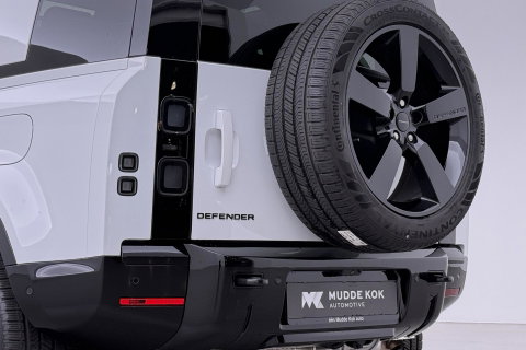 Land Rover Defender 2.0 P300e 110 X-Dynamic SE | FACELIFT | ACC | Panoramadak | ClearSight | Stoel+Stuurverwarming | Trekhaak