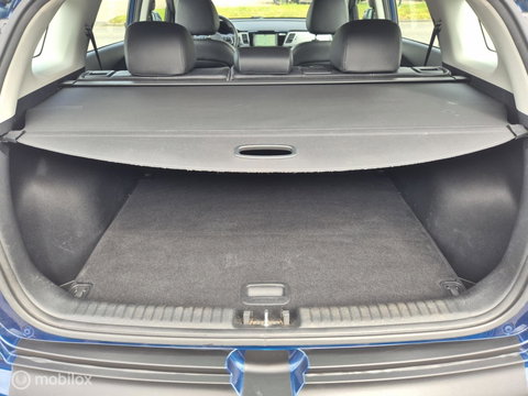 Kia Niro 1.6 GDi Hybrid DynamicLine, Trekhaak, Dealer onderhouden!