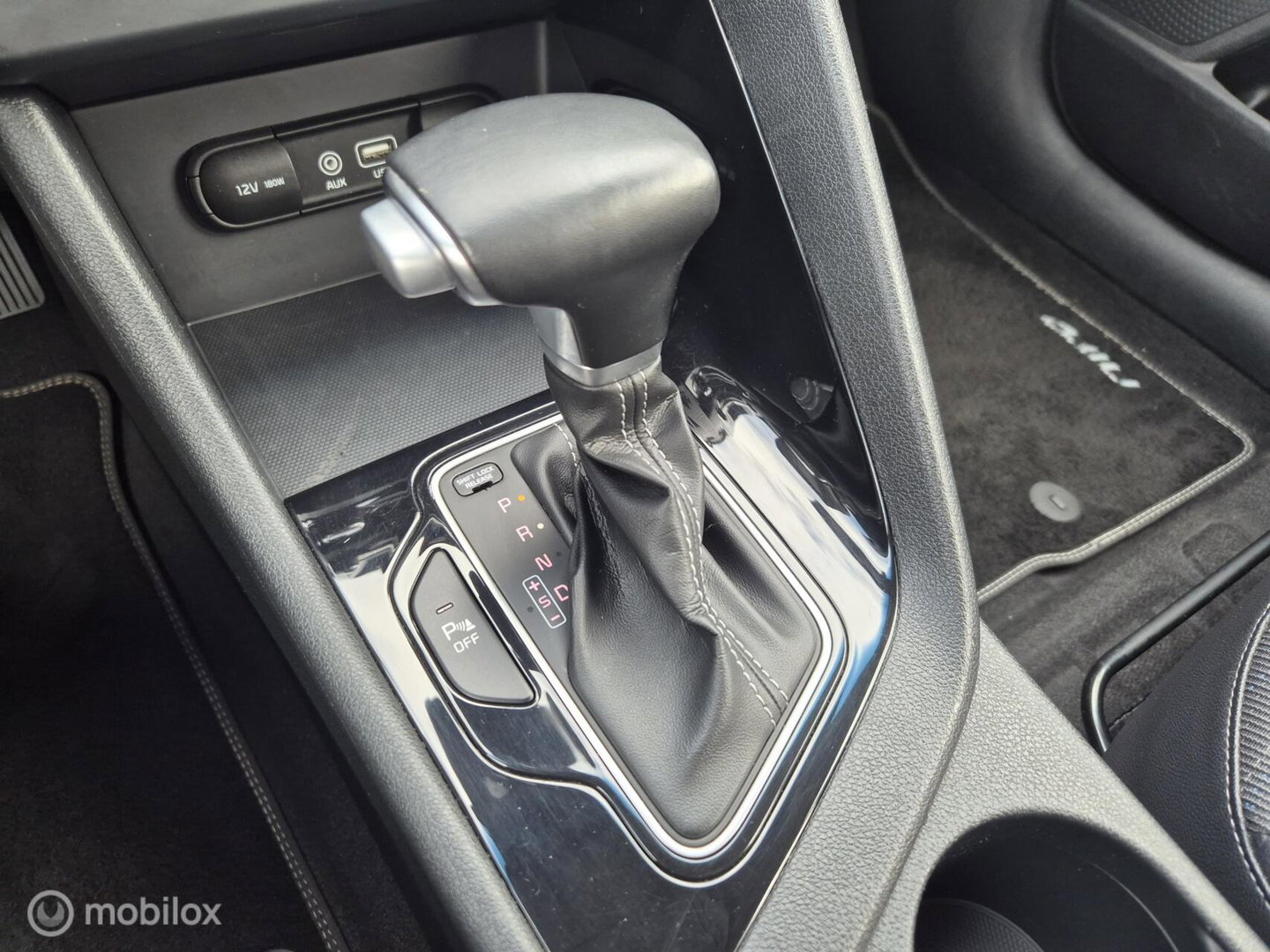 Kia Niro 1.6 GDi Hybrid DynamicLine, Trekhaak, Dealer onderhouden!