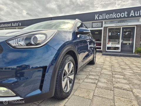 Kia Niro 1.6 GDi Hybrid DynamicLine, Trekhaak, Dealer onderhouden!