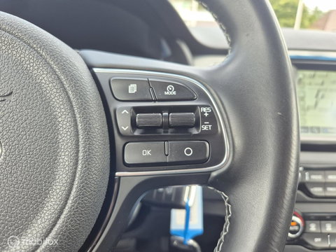 Kia Niro 1.6 GDi Hybrid DynamicLine, Trekhaak, Dealer onderhouden!