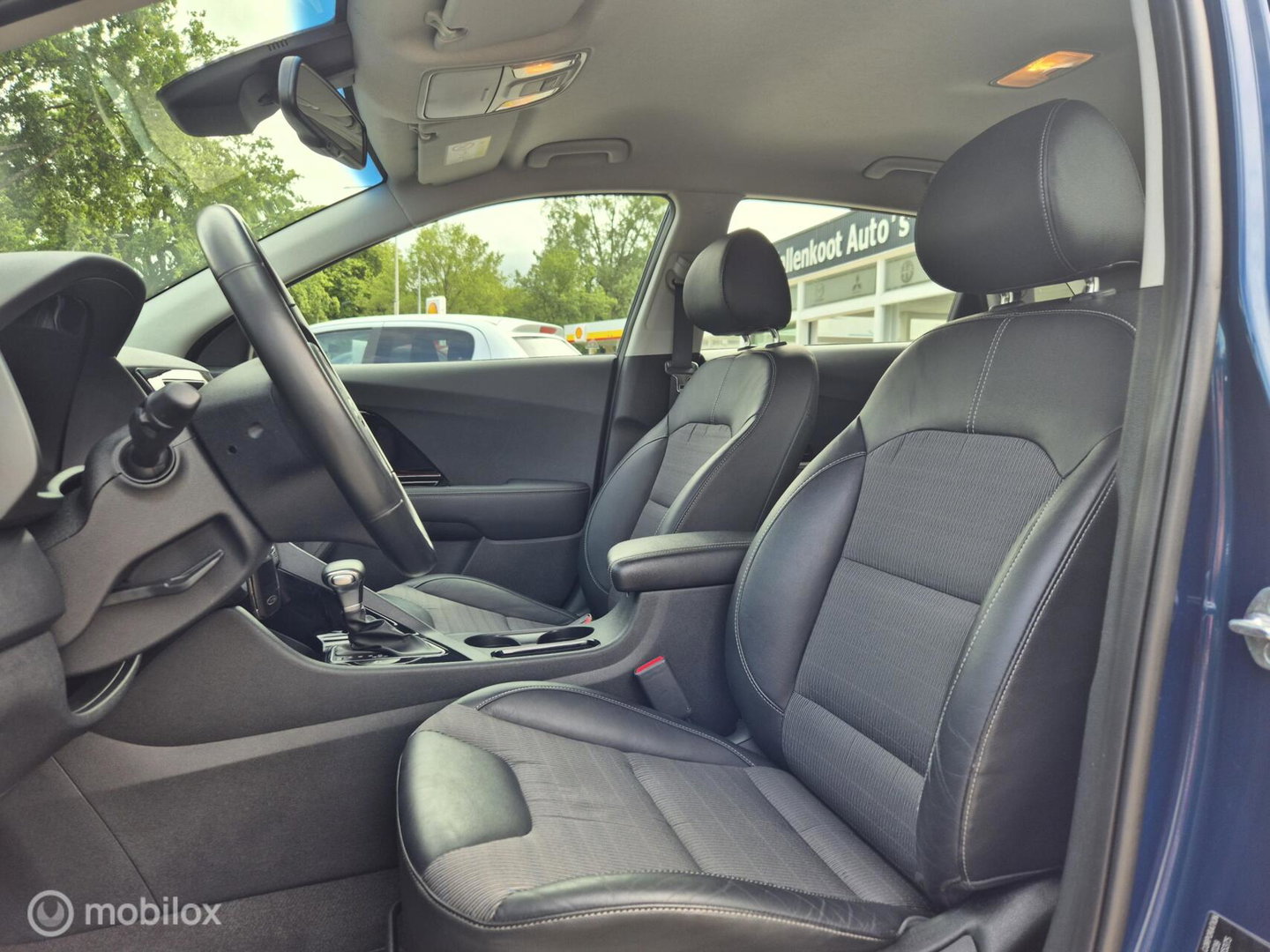 Kia Niro 1.6 GDi Hybrid DynamicLine, Trekhaak, Dealer onderhouden!