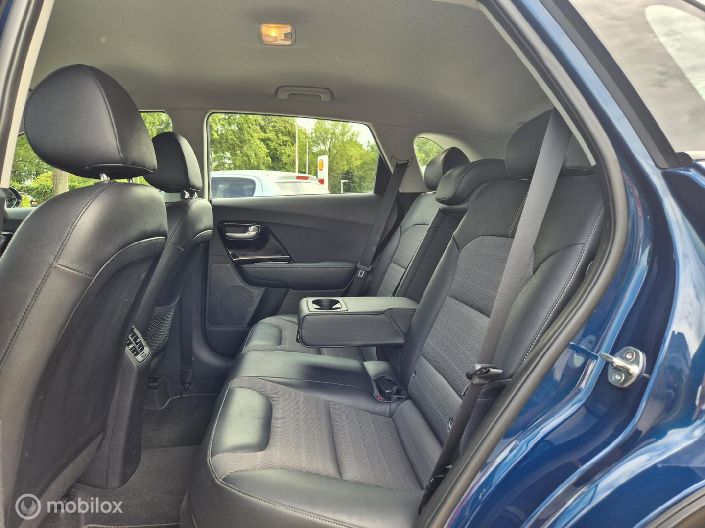 Kia Niro 1.6 GDi Hybrid DynamicLine, Trekhaak, Dealer onderhouden!