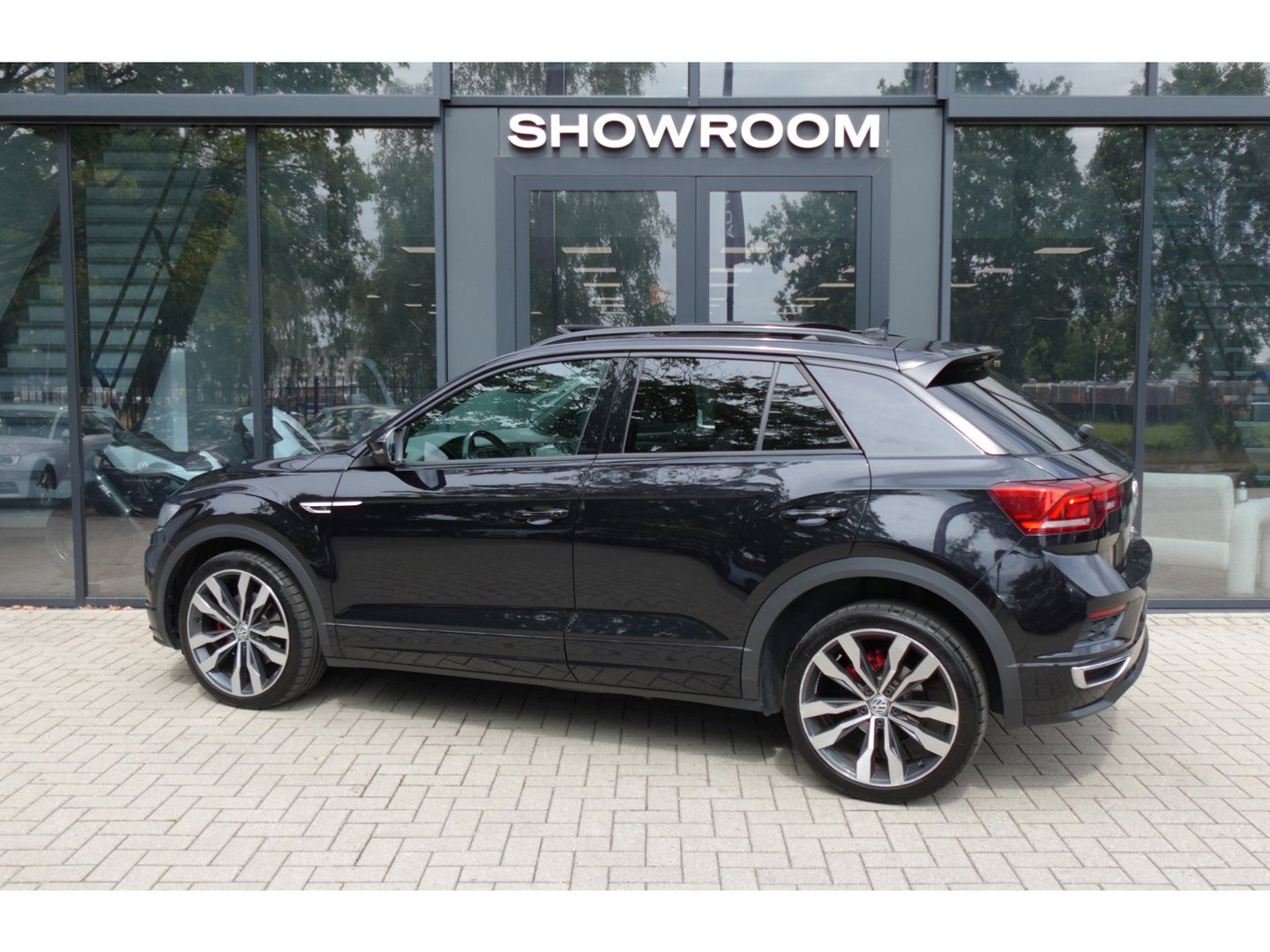 Volkswagen T-Roc 1.5 TSI Sport Business R PANO CAM ACC