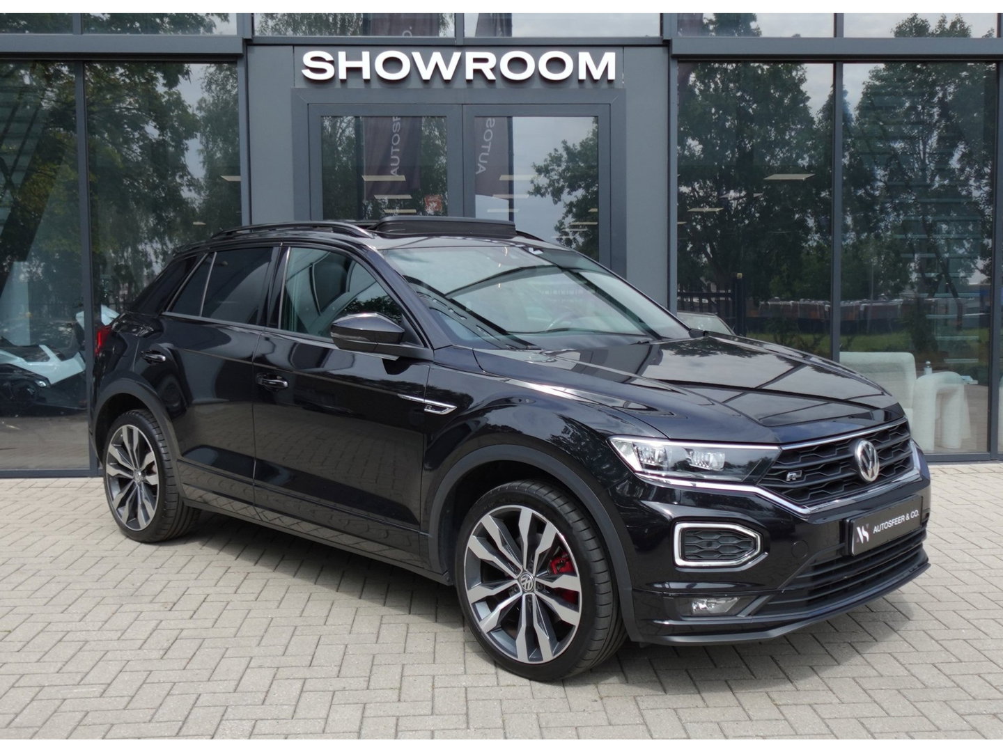 Volkswagen T-Roc 1.5 TSI Sport Business R PANO CAM ACC