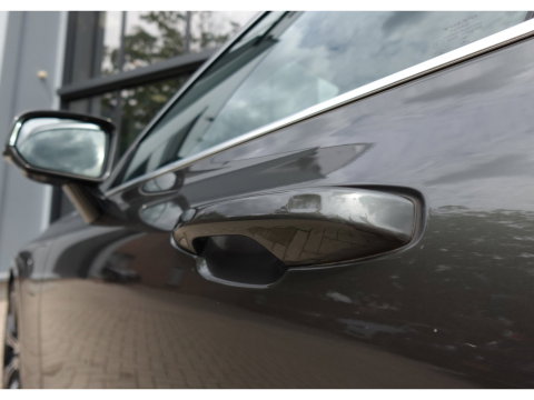 Volvo V60 2.0 T8 Twin Engine AWD Inscription PANO KEYLESS