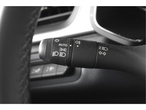Renault Captur 1.6 E-Tech Hybrid 145 pk Intens Bi-Tone | NL-Auto | Trekhaak | Camera | Carplay/Android | DAB | Keyless | LED | Sfeerverlichting