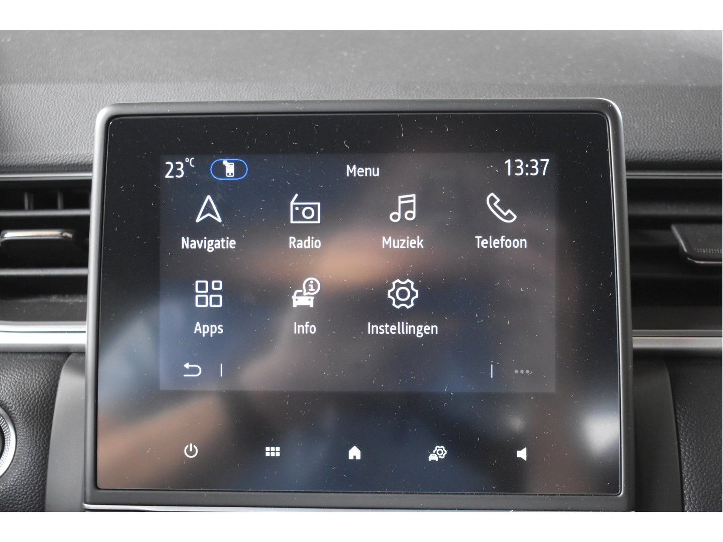 Renault Captur 1.6 E-Tech Hybrid 145 pk Intens Bi-Tone | NL-Auto | Trekhaak | Camera | Carplay/Android | DAB | Keyless | LED | Sfeerverlichting
