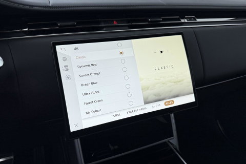 Land Rover Range Rover 3.0 P550e Autobiography PHEV | Executive Class Seats | Meridian Signature | Massage+Ventilatie | Trekhaak | ClearSight