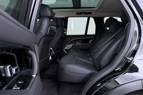 Land Rover Range Rover 3.0 P550e Autobiography PHEV | Executive Class Seats | Meridian Signature | Massage+Ventilatie | Trekhaak | ClearSight