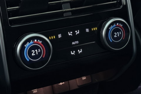 Land Rover Range Rover 3.0 P550e Autobiography PHEV | Executive Class Seats | Meridian Signature | Massage+Ventilatie | Trekhaak | ClearSight