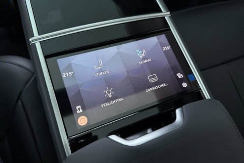 Land Rover Range Rover 3.0 P550e Autobiography PHEV | Executive Class Seats | Meridian Signature | Massage+Ventilatie | Trekhaak | ClearSight