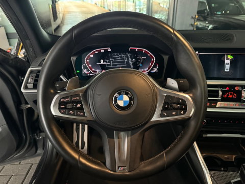 BMW 3-serie 330i High Executive Laser|Stoelverwarming|Carplay|Sfeer