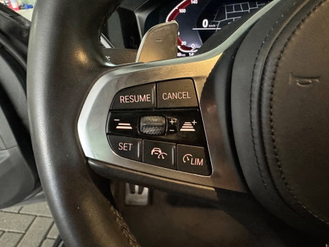 BMW 3-serie 330i High Executive Laser|Stoelverwarming|Carplay|Sfeer