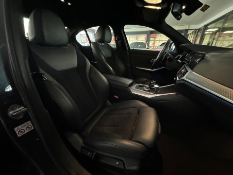 BMW 3-serie 330i High Executive Laser|Stoelverwarming|Carplay|Sfeer