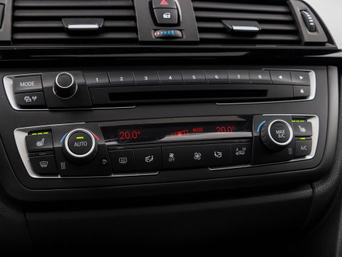 BMW 3 Serie Touring 335i xDrive M Sport High Exec. 360 Cam Pano HeadUp Trekhaak afneembaar