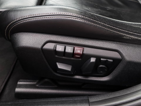 BMW 3 Serie Touring 335i xDrive M Sport High Exec. 360 Cam Pano HeadUp Trekhaak afneembaar