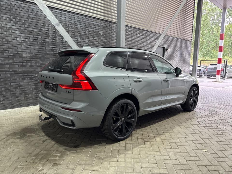 Volvo XC60 T6 Plug-in hybrid Plus Black Edition | ACC | Bowers&Wilkins | Panoramadak | Trekhaak | 360° Camera | Massage+Ventilatie | Head-Up | 21 Inch