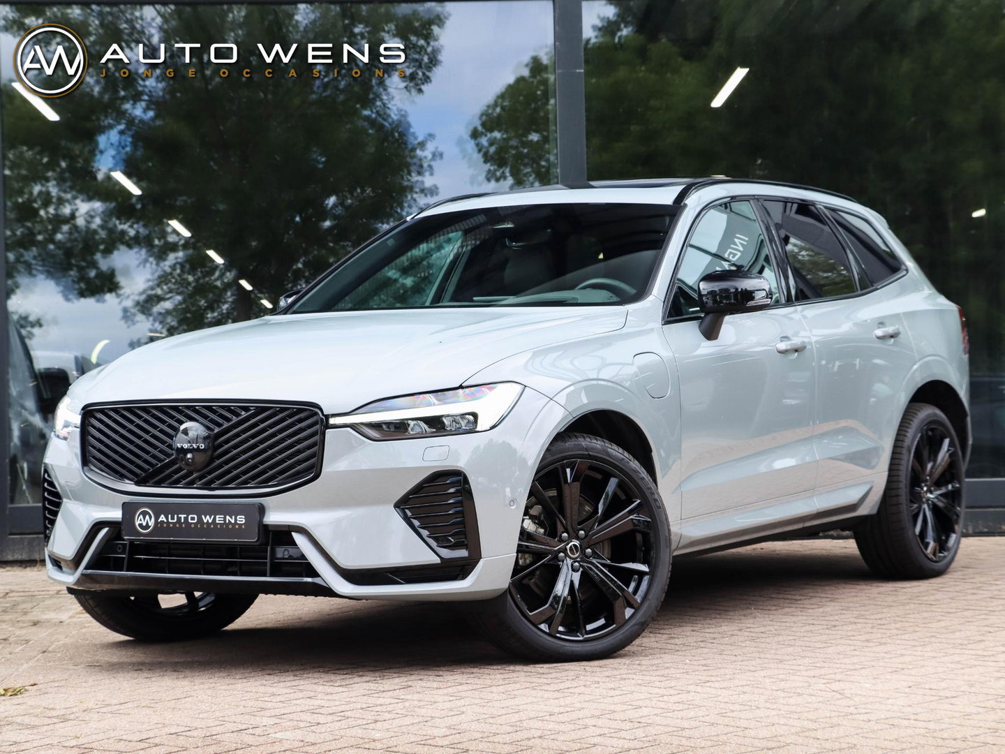 Volvo XC60 T6 Plus Black Edition 360 HeadUp Elek.Trekhaak Pano 21''