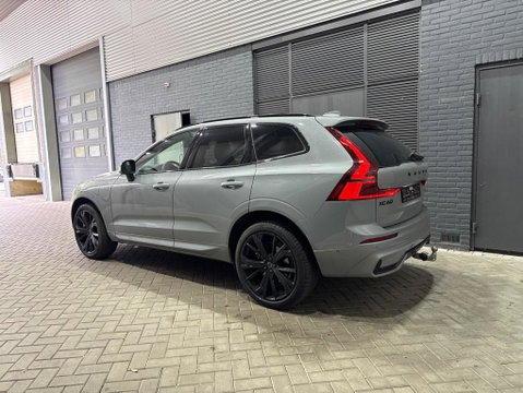 Volvo XC60 T6 Plug-in hybrid Plus Black Edition | ACC | Bowers&Wilkins | Panoramadak | Trekhaak | 360° Camera | Massage+Ventilatie | Head-Up | 21 Inch