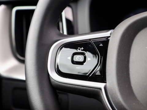 Volvo XC60 T6 Plus Black Edition 360 HeadUp Elek.Trekhaak Pano 21''