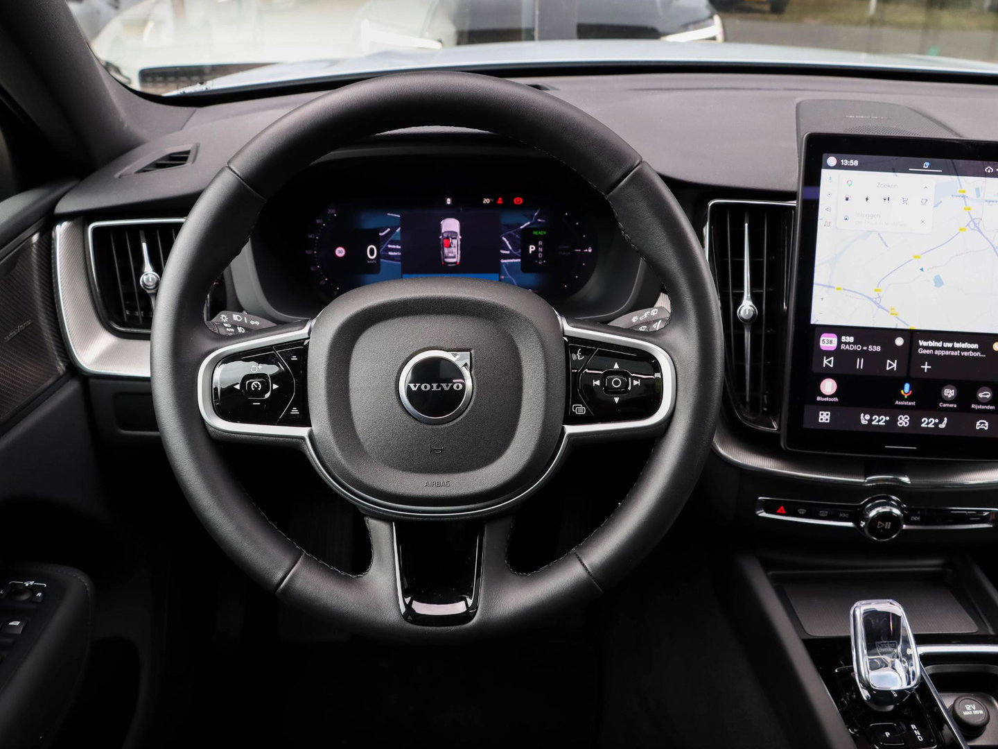Volvo XC60 T6 Plus Black Edition 360 HeadUp Elek.Trekhaak Pano 21''