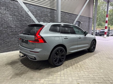 Volvo XC60 T6 Plug-in hybrid Plus Black Edition | ACC | Bowers&Wilkins | Panoramadak | Trekhaak | 360° Camera | Massage+Ventilatie | Head-Up | 21 Inch