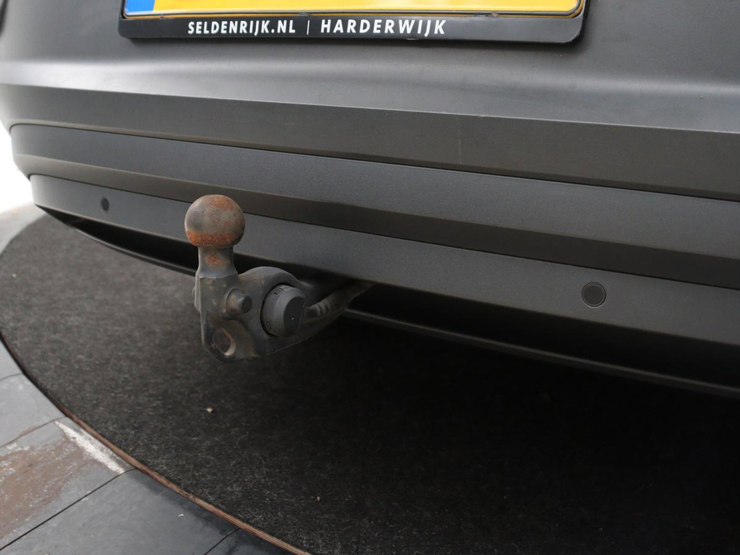 Volkswagen ID.4 Family 77 kWh | SOH 91,3% | Panoramadak | Leder/alcantara | Stuur/stoel verwarming | Sfeerverlichting | Carplay | Adaptive cruise | Camera | Park assist | Trekhaak