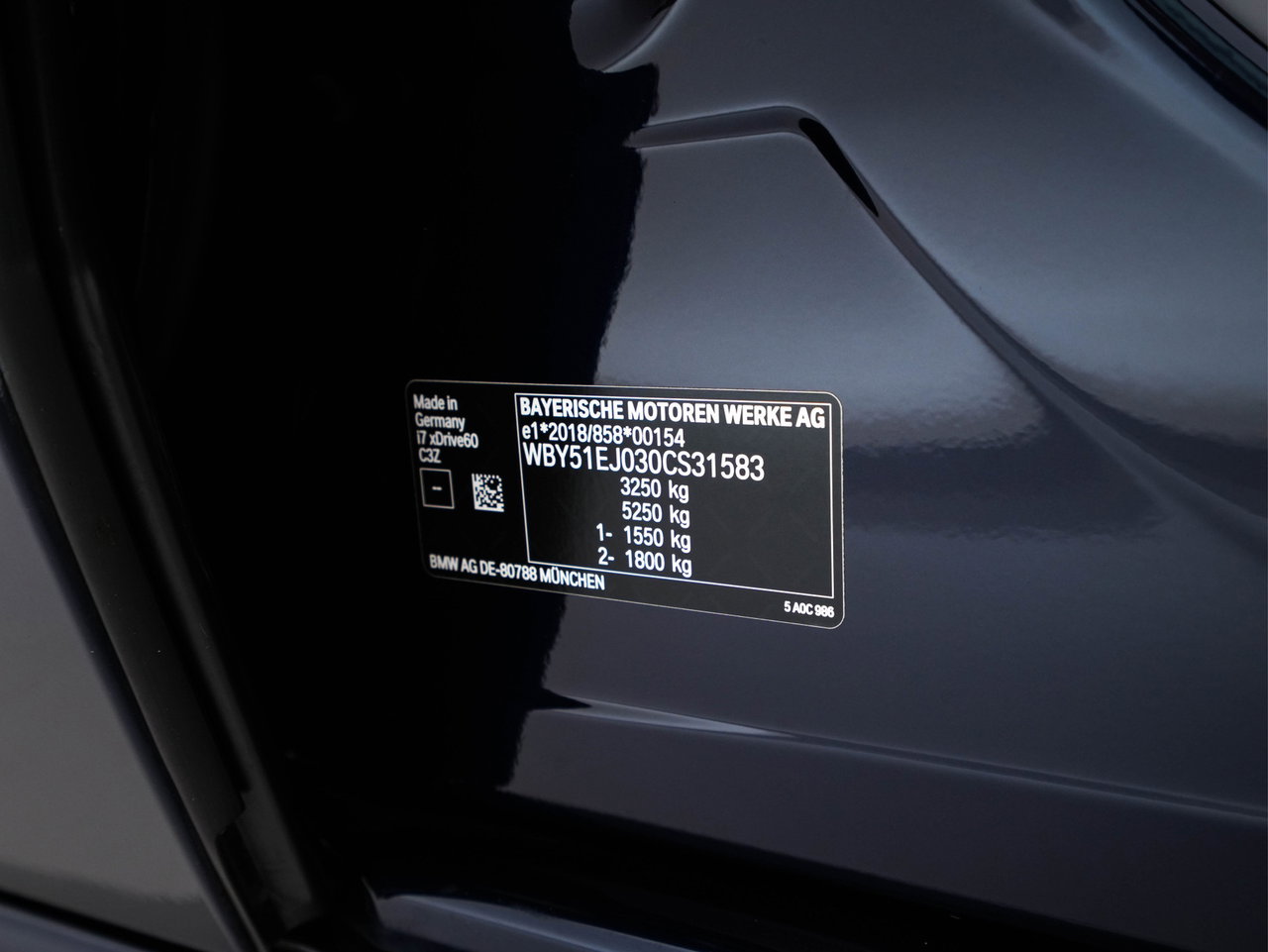 BMW i7