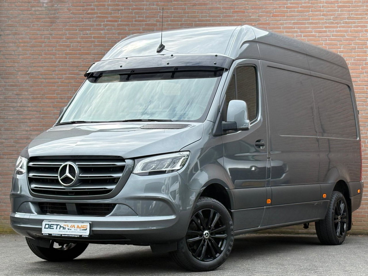 Mercedes-Benz Sprinter