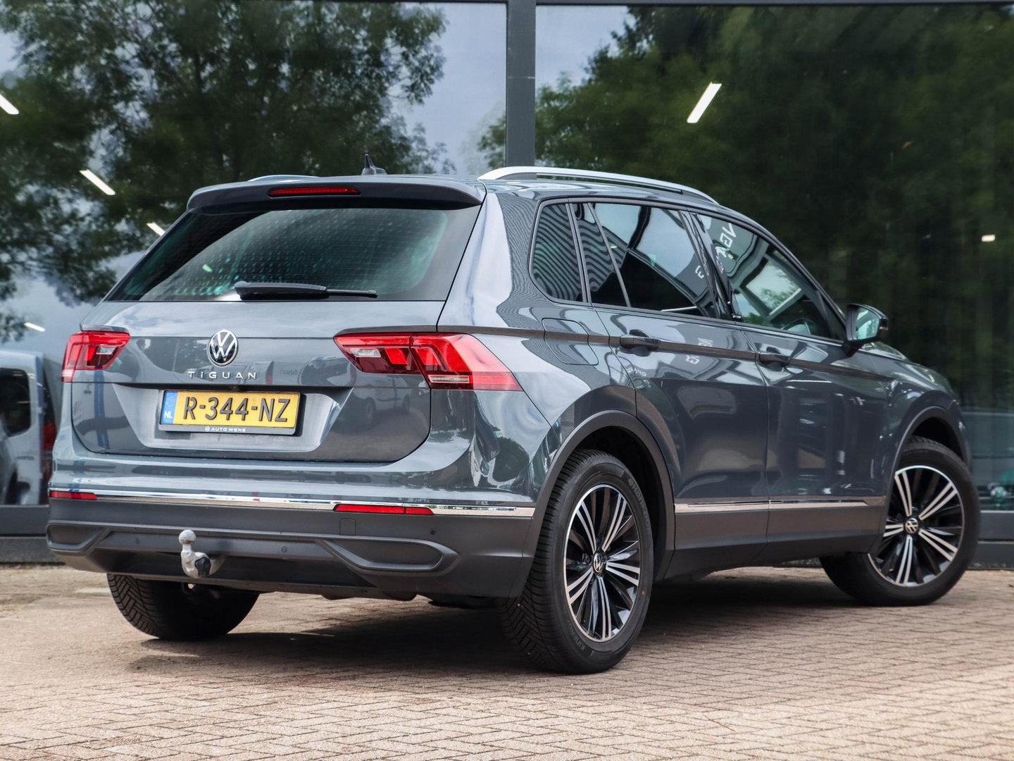 Volkswagen Tiguan 1.5 TSI Business+
