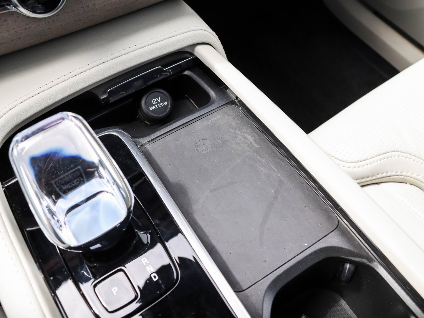 Volvo XC90 T6 AWD Ultra Bright Auto