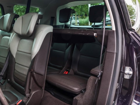 Renault Espace 1.6 TCe Initiale Paris 7p.
