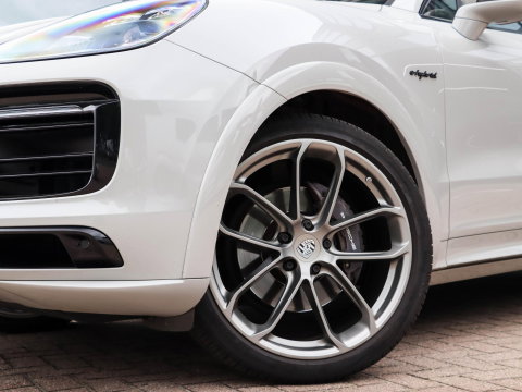 Porsche Cayenne Coupé 3.0 E-Hybrid