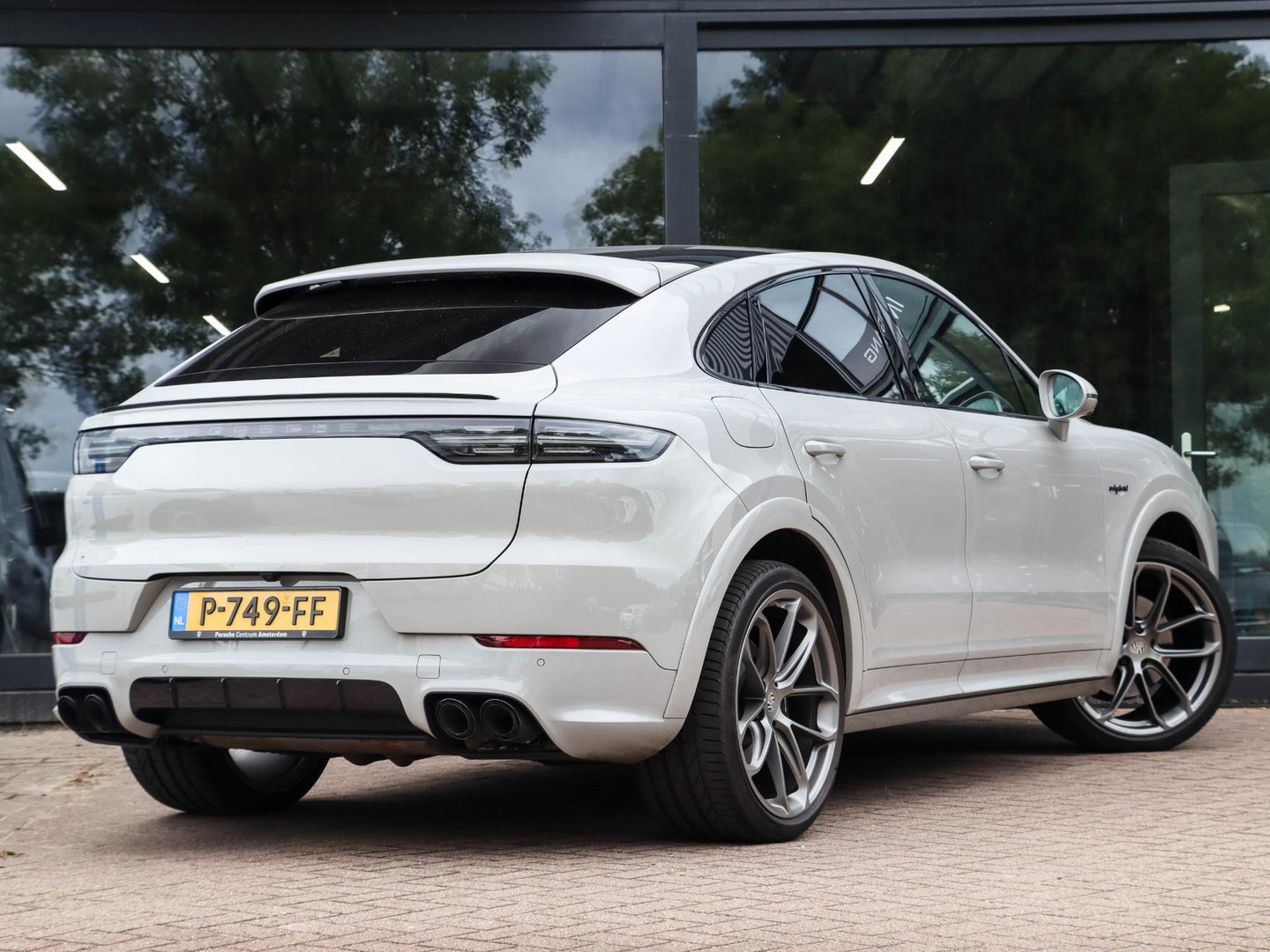Porsche Cayenne Coupé 3.0 E-Hybrid