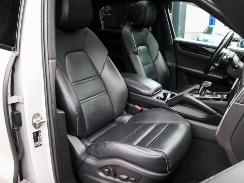 Porsche Cayenne Coupé 3.0 E-Hybrid