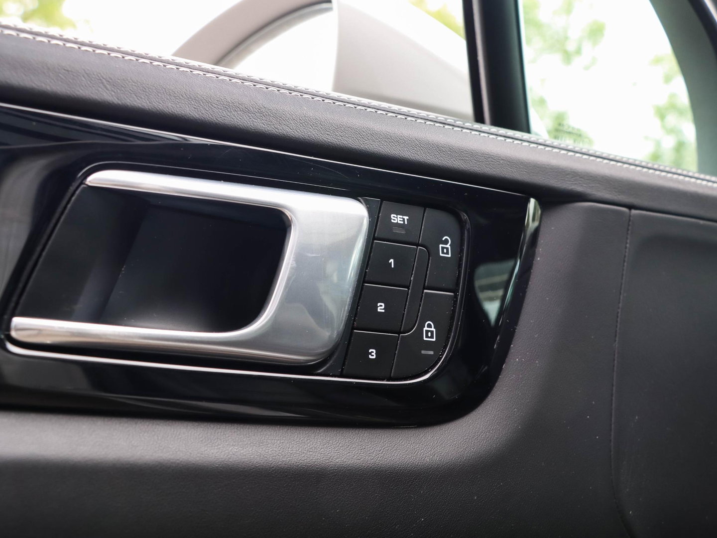Porsche Cayenne Coupé 3.0 E-Hybrid