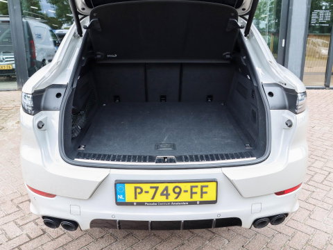 Porsche Cayenne Coupé 3.0 E-Hybrid