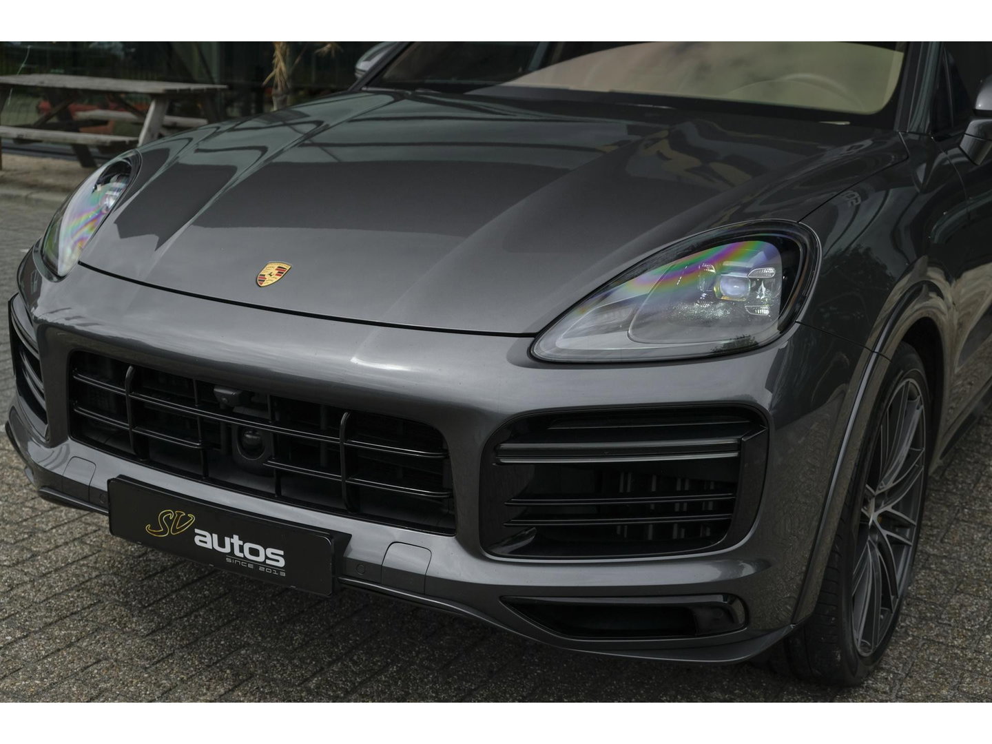 Porsche Cayenne Coupé 4.0 V8 Turbo S 680pk E-Hybrid Panoramadak 4-wielsturing *SOH 94%* Trekhaak PDCC BOMVOL 1e Eigenaar NLauto 22" LMV