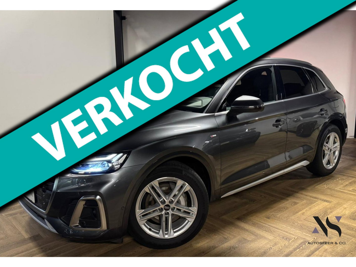 Audi Q5 55 TFSI e S edition Competition S-LINE PANO KEYLESS CAM