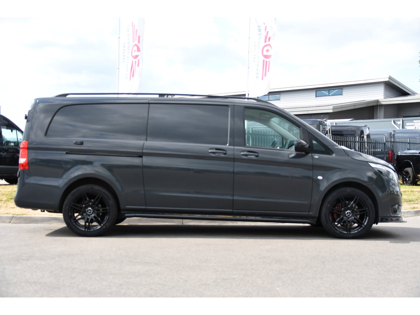 Mercedes-Benz Vito 119 CDI L3 PB Edition Camera, Cruise, Carplay, LED, 190pk, Stoelverwarming, Trekhaak, multimedia, Automaat, Uniek!