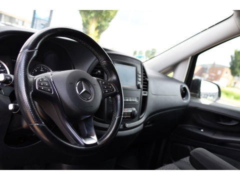 Mercedes-Benz Vito 119 CDI L3 PB Edition Camera, Cruise, Carplay, LED, 190pk, Stoelverwarming, Trekhaak, multimedia, Automaat, Uniek!
