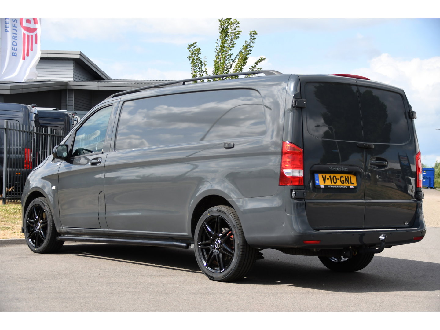 Mercedes-Benz Vito 119 CDI L3 PB Edition Camera, Cruise, Carplay, LED, 190pk, Stoelverwarming, Trekhaak, multimedia, Automaat, Uniek!