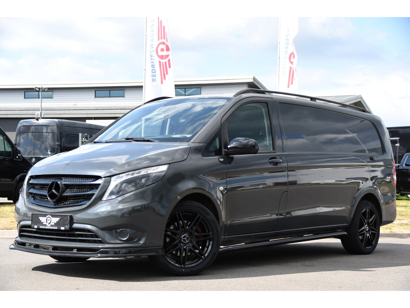 Mercedes-Benz Vito 119 CDI L3 PB Edition Camera, Cruise, Carplay, LED, 190pk, Stoelverwarming, Trekhaak, multimedia, Automaat, Uniek!