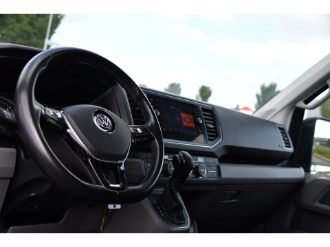 Volkswagen Crafter 35 2.0 TDI L3H2 Highline PB Edition Full Options! Adaptieve Cruise, Camera, Carplay, LED, Stuur verwarming, 177pk, Automaat, Multimedia, Stoelverwarming, Uniek!
