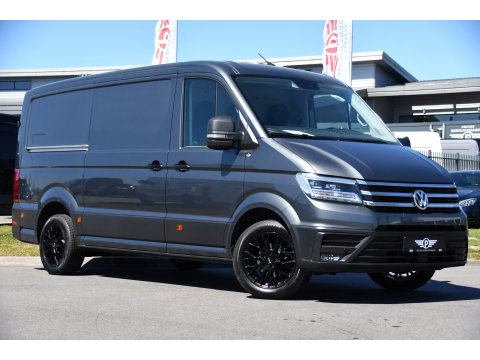 Volkswagen Crafter 35 2.0 TDI L3H2 Highline PB Edition Full Options! Adaptieve Cruise, Camera, Carplay, LED, Stuur verwarming, 177pk, Automaat, Multimedia, Stoelverwarming, Uniek!