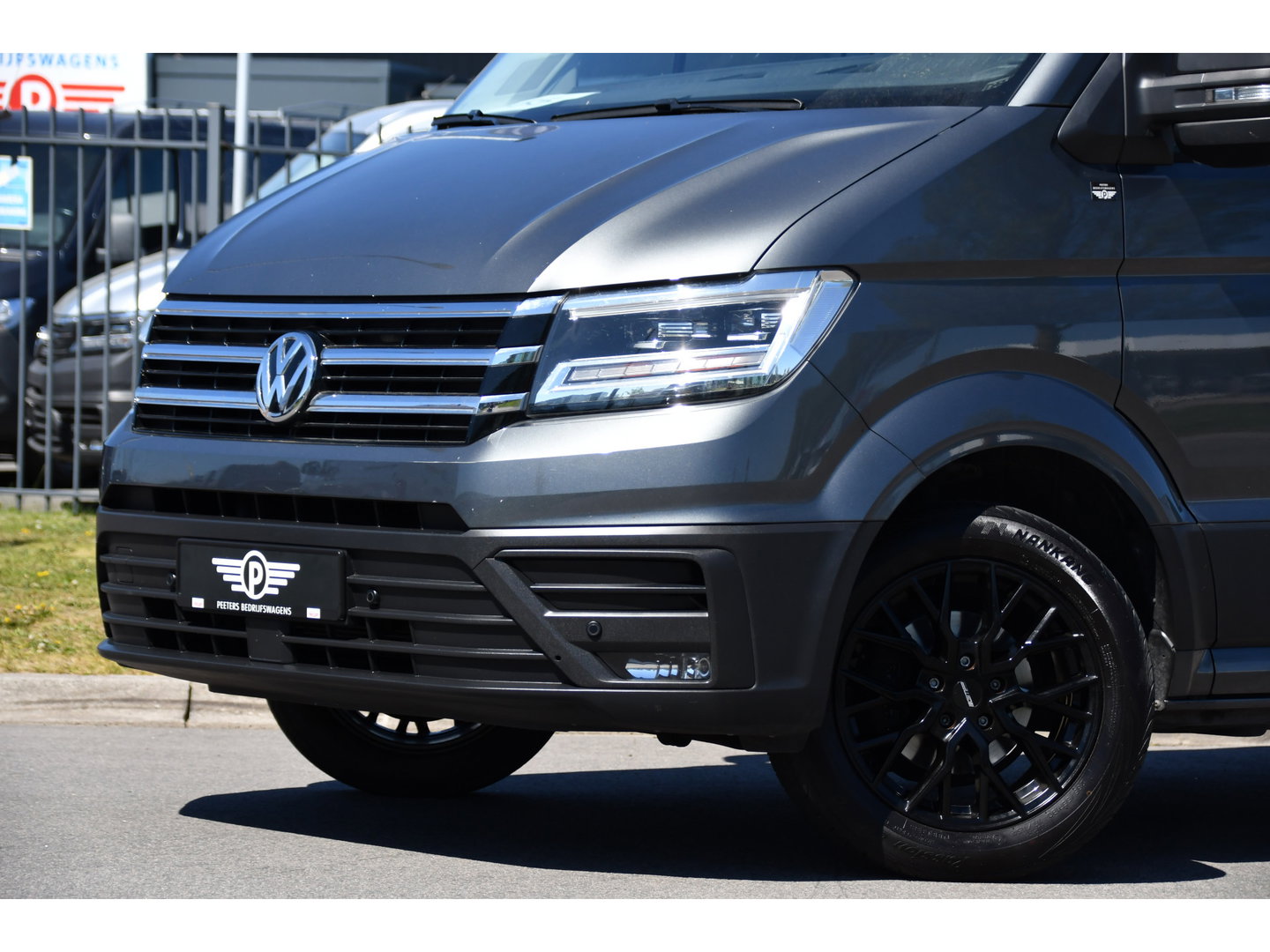 Volkswagen Crafter 35 2.0 TDI L3H2 Highline PB Edition Full Options! Adaptieve Cruise, Camera, Carplay, LED, Stuur verwarming, 177pk, Automaat, Multimedia, Stoelverwarming, Uniek!